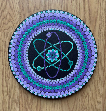 Atom